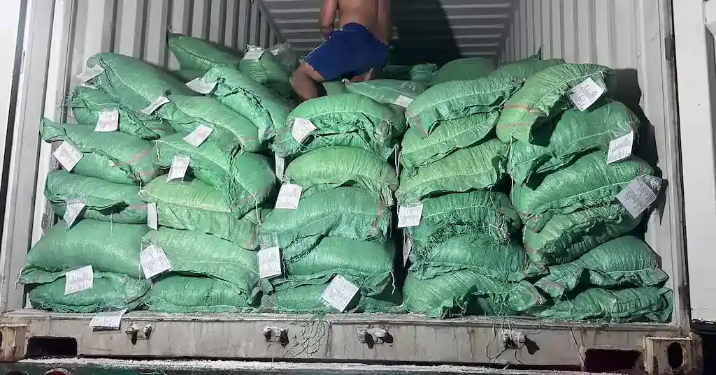 brown-copra-meal-cake-sdHTgw_LtZ banner 8