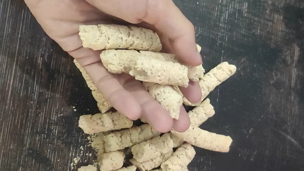 White Copra Pellet video 1