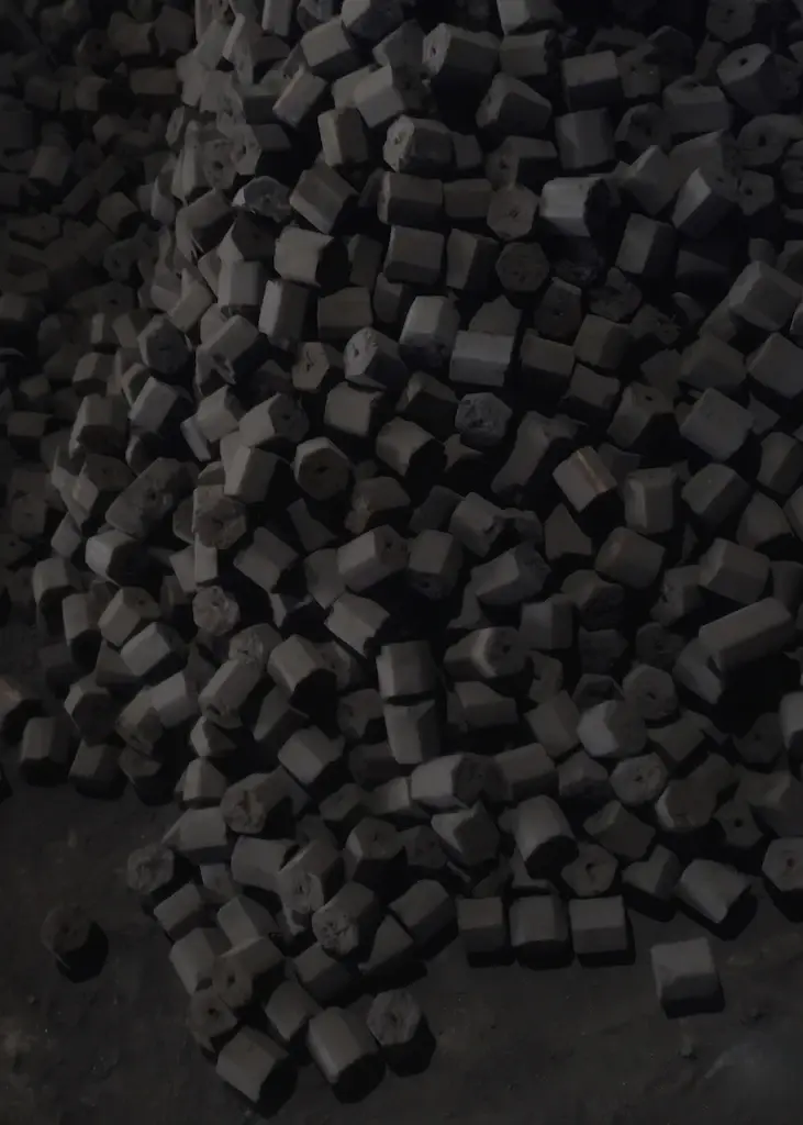 hexagonal-coconut-shell-charcoal-DZFLmoXT7b banner 3