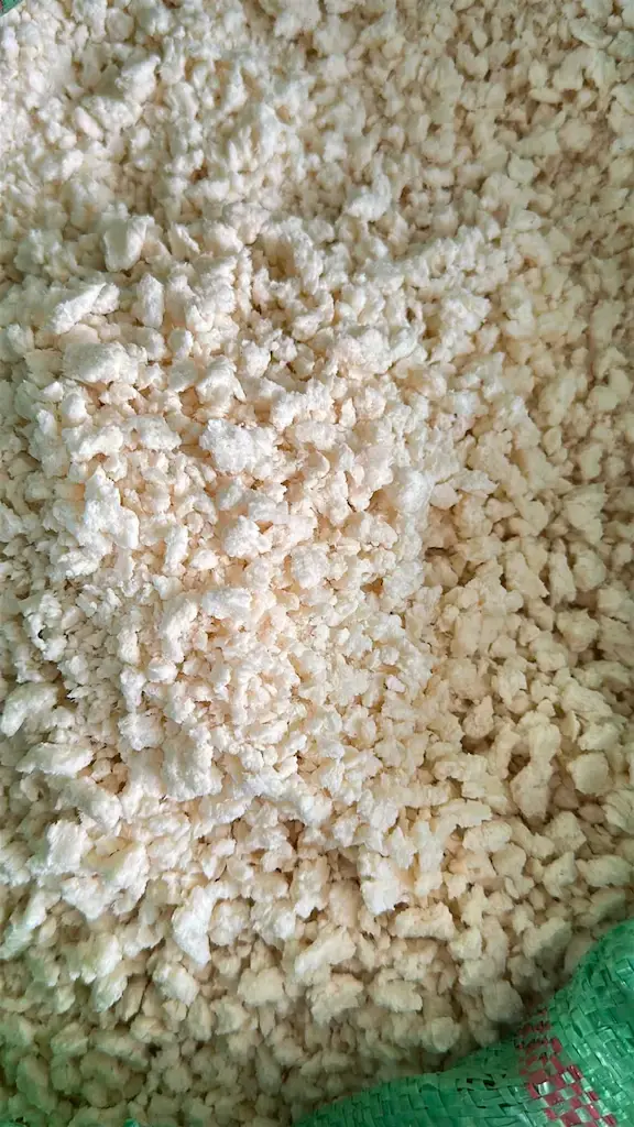 white-copra-cake-crumbled-b3sBzEfHvy banner 3