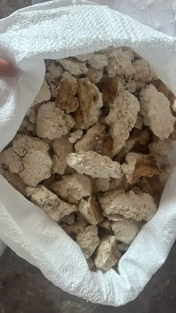 white-copra-meal-cake-8Ir4-ONKy5 banner 3